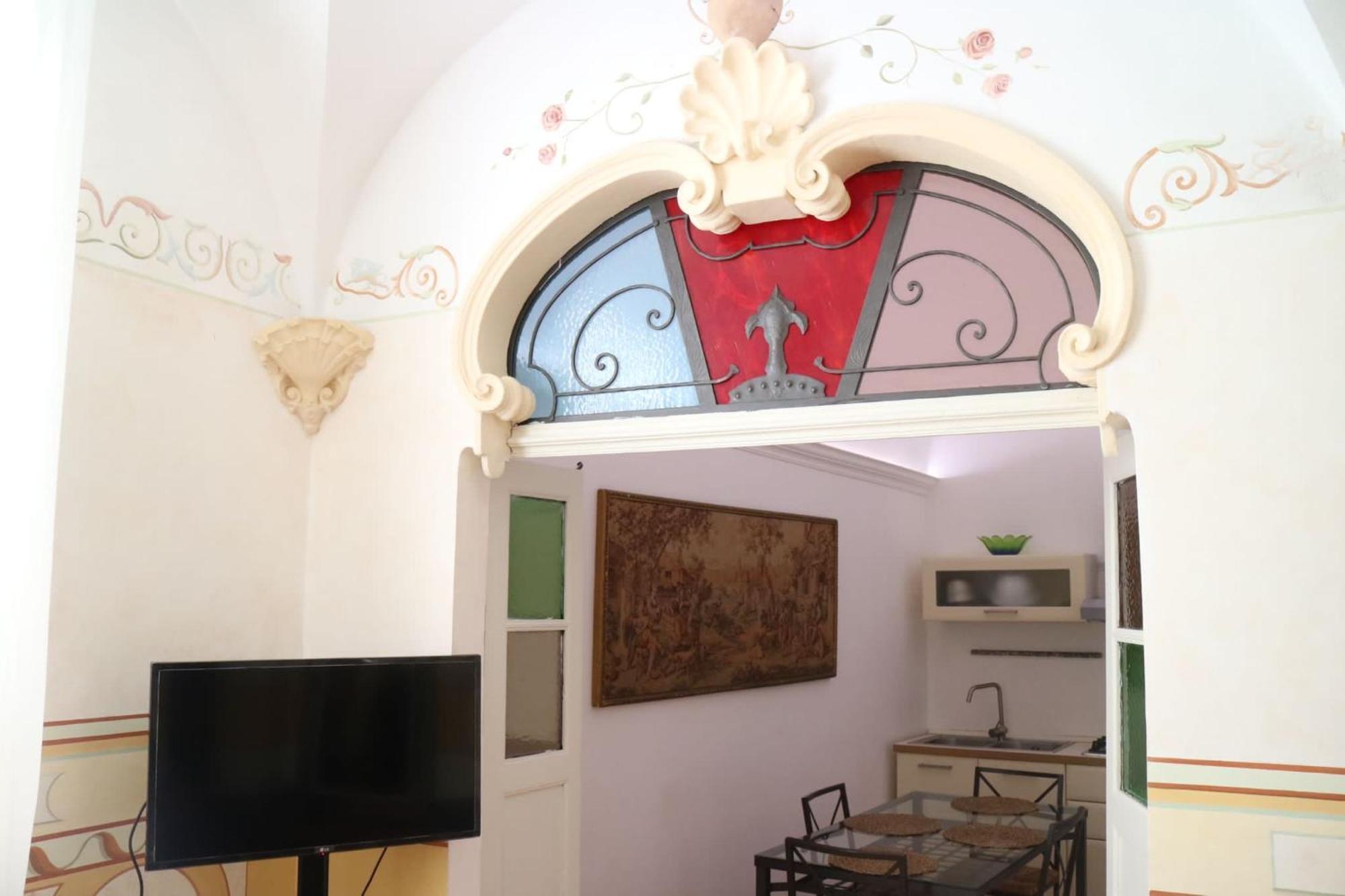 Toffee Palmari 23 - Seven Suites Sanremo Bagian luar foto